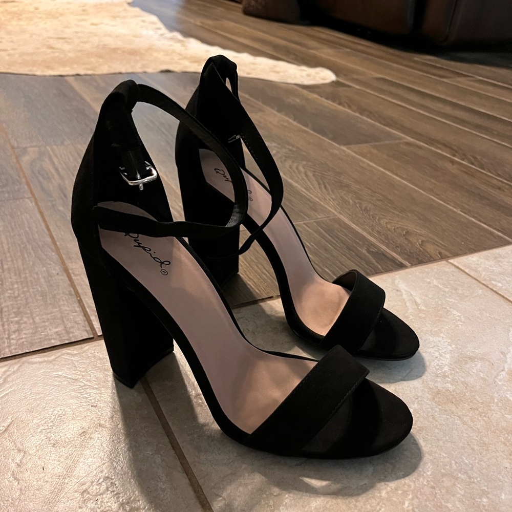 Black heels